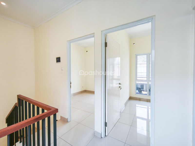 Bukit Golf Riverside Cluster Orchid Blok E17/21B