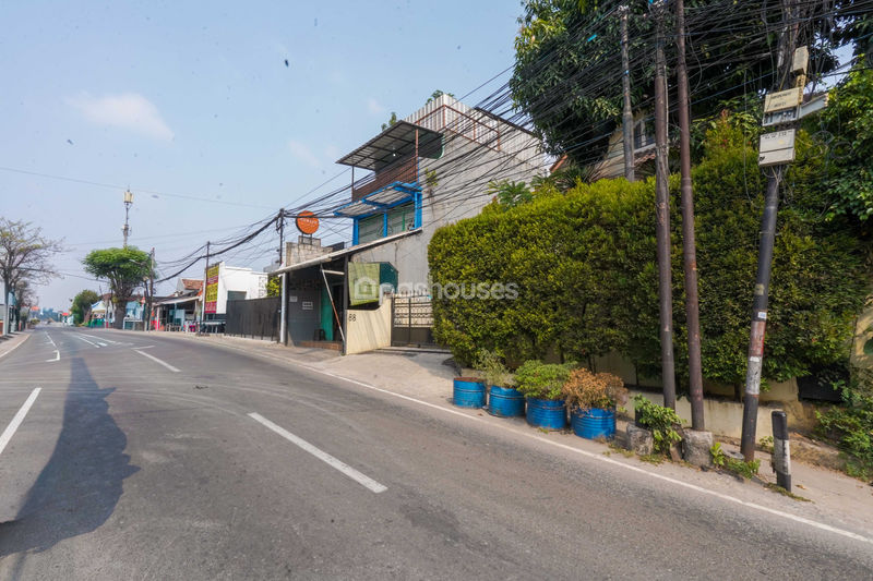 Jalan Abdul Majid Raya