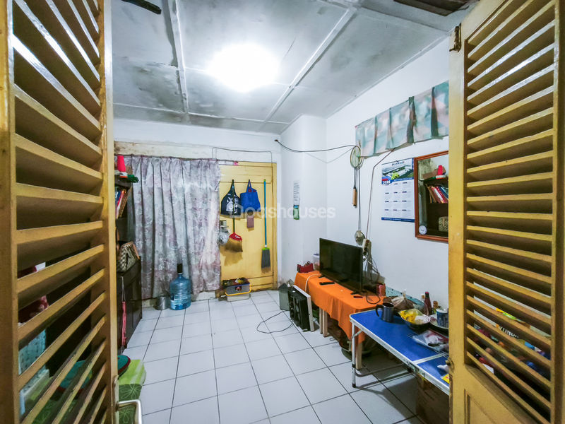 Jalan Ciwaringin No.16 Bogor