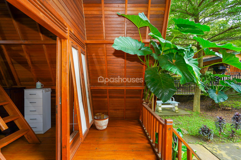 Villa Saung Ibu Bogor