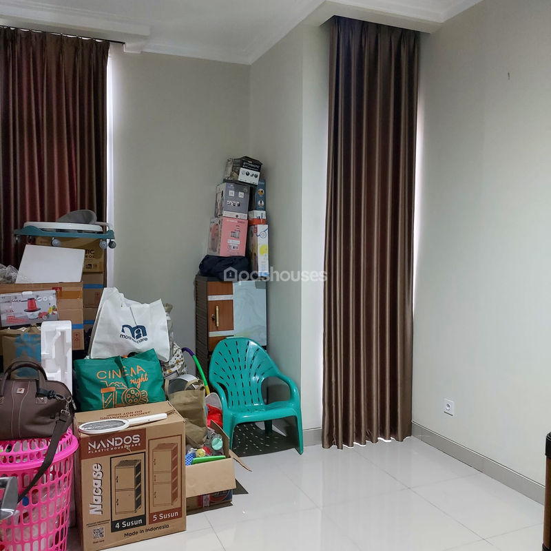 Kota Wisata Cluster Nasvhille 