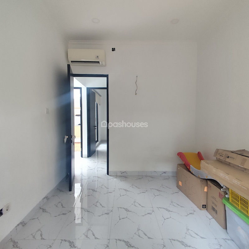 Jalan Cucur Barat VIII Blok F5/10