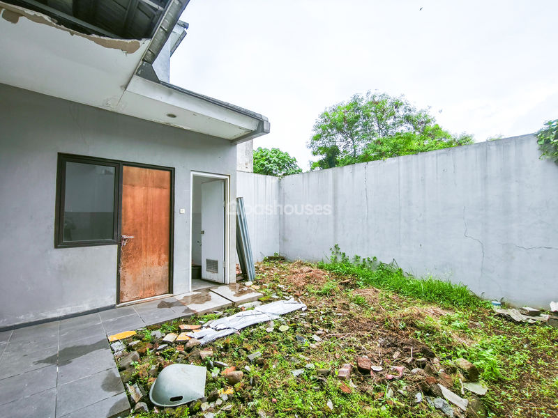 Perumahan Emerald Land Cibinong Blok C23