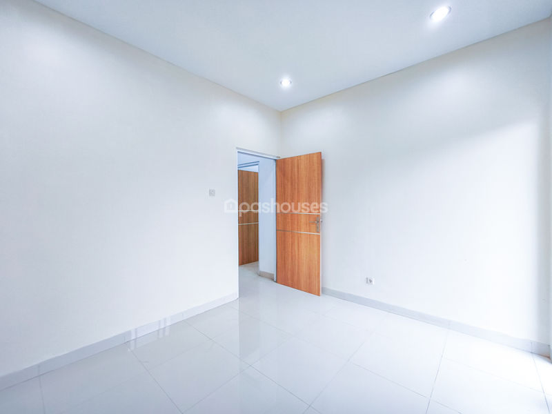 Perumahan Terra Maharani Blok D No.5