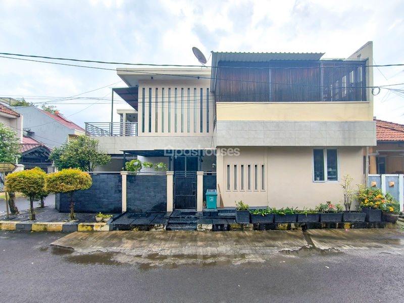 Komplek Metro Permata 1
