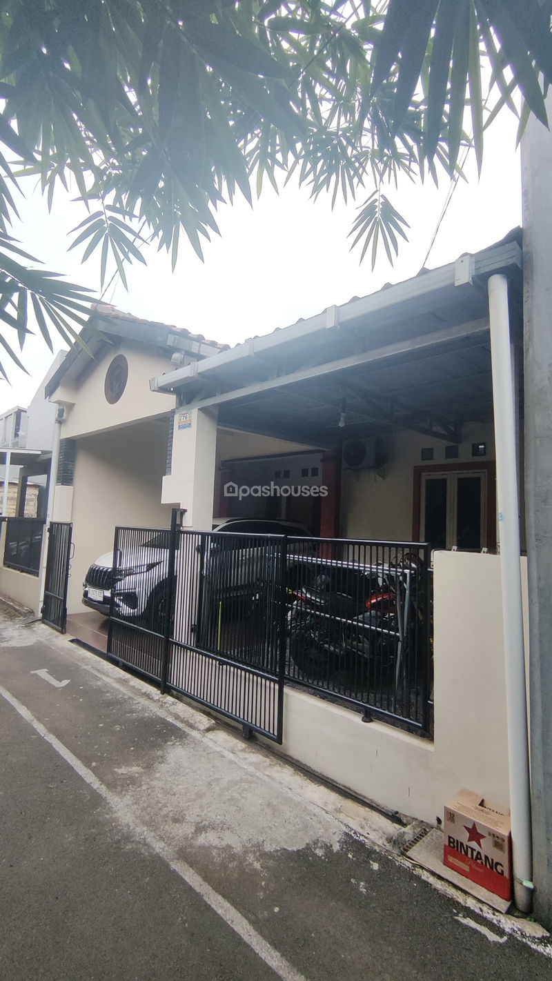 Jalan Palem 2 Jakarta Timur