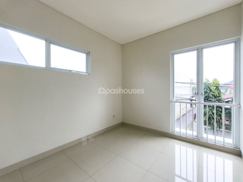 Jalan Palem Puri Blok C No.88