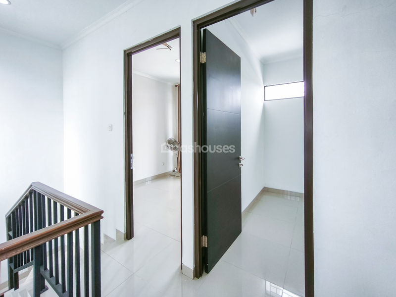 Metland Transyogi Cibubur Cluster Sierra