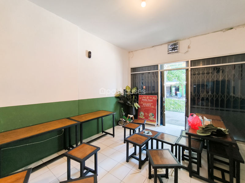 Jalan Mawar Merah II No.54A