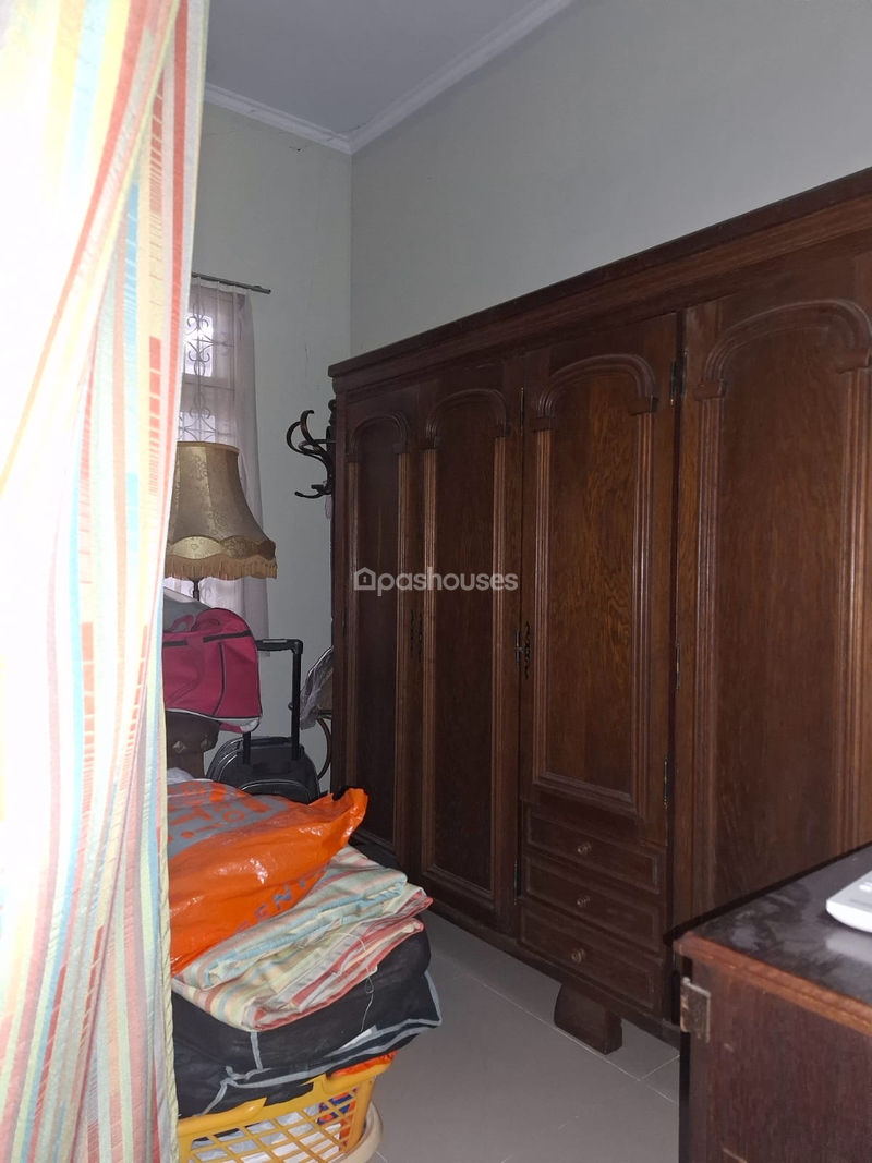 Jalan Bukit Topaz Golf