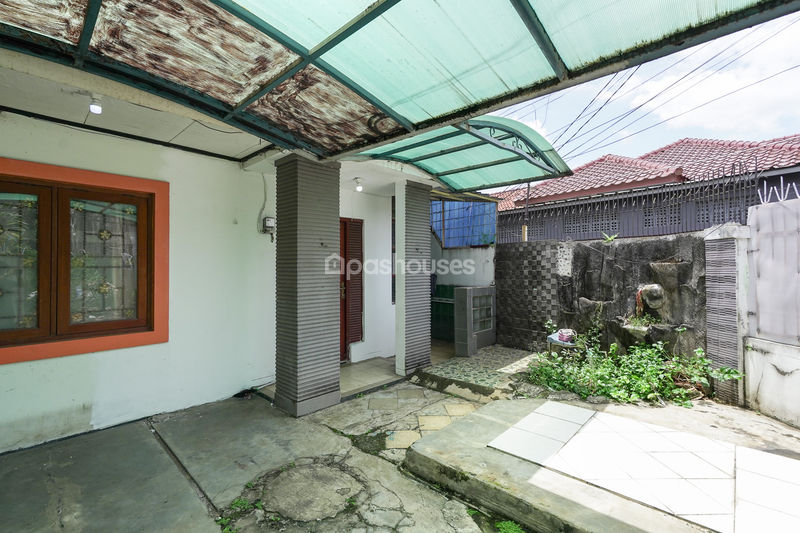 Jalan Mutaqin 3 Blok U No.85 Bekasi