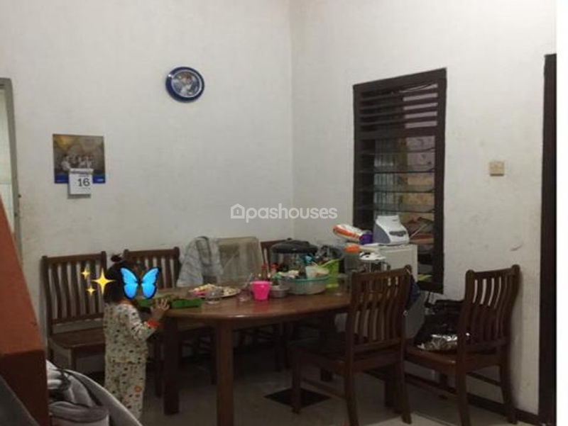 Jalan Puspa 1