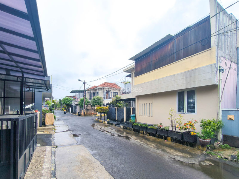 Komplek Metro Permata 1