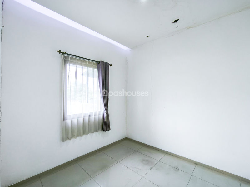 Perumahan Emerald Land Cibinong Blok C23