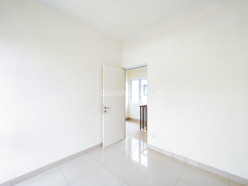 Bukit Golf Riverside Cluster Orchid Blok E17/21B