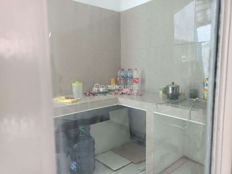 Permata Pamulang Blok E16 No.12A