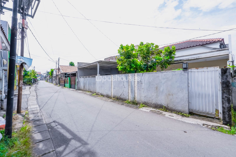 Jalan Rawa Geni Depok