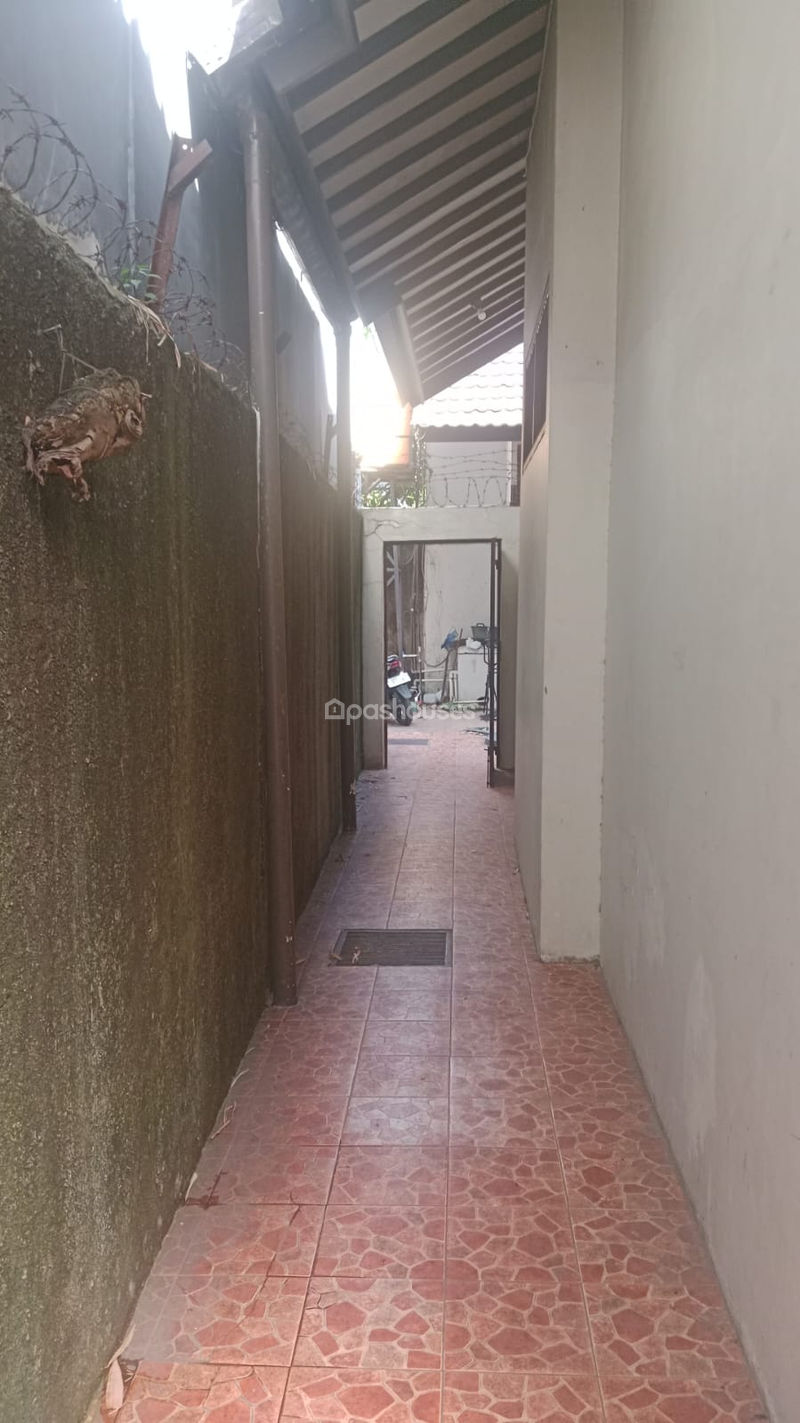 Jalan Raya Kali Licin No.46
