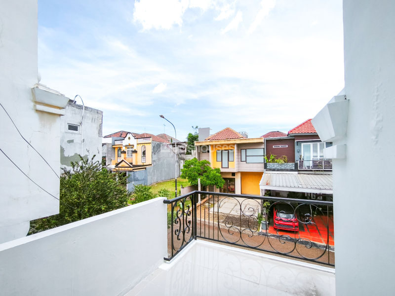 Legenda Wisata Zona Marcopolo Blok A11 No.28