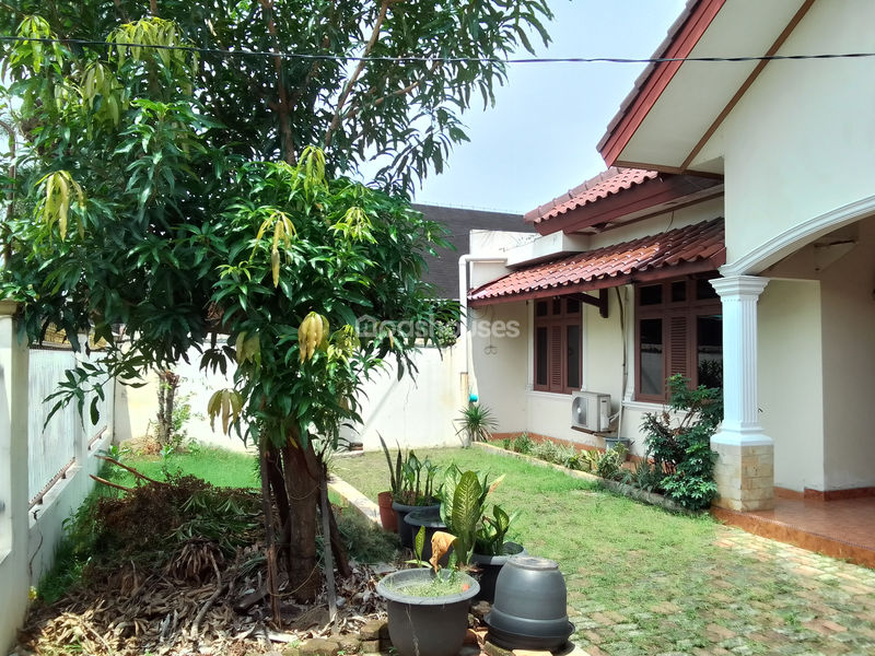 Jalan Karmila Raya Bekasi