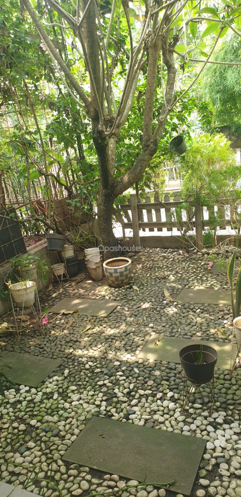 Diamond Andara Residence