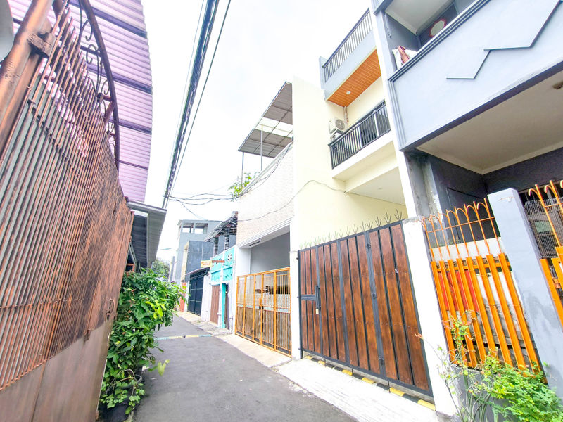 Jalan Dr. Makalawe Grogol
