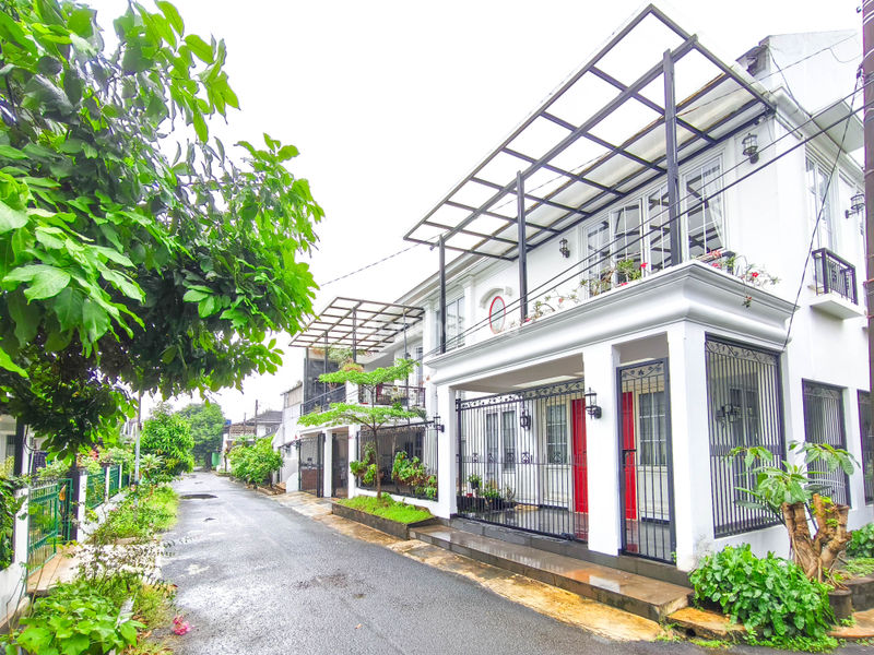 Komplek Larangan Indah Blok M8