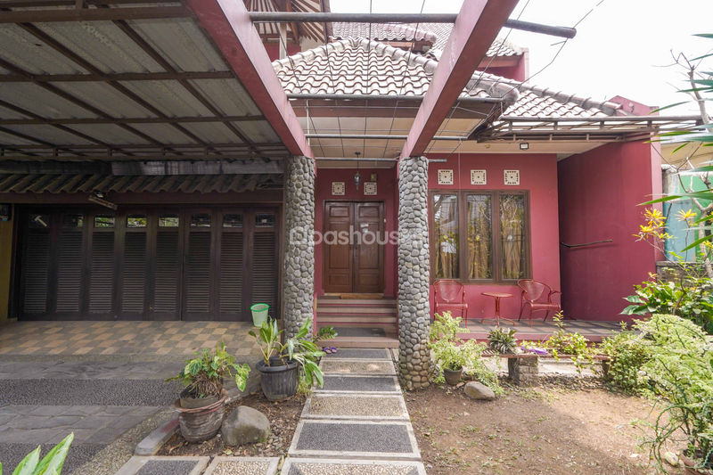 Jalan Mawar No. 9