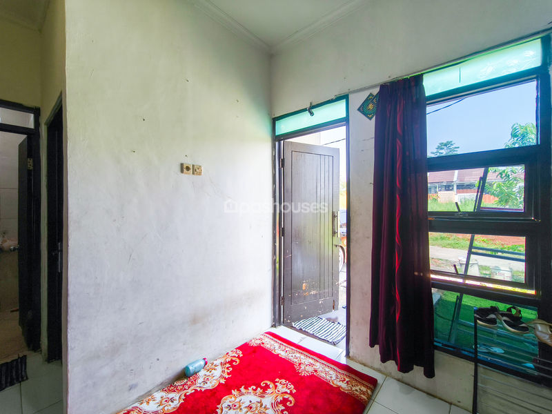 Jalan Kemuning Tonjong