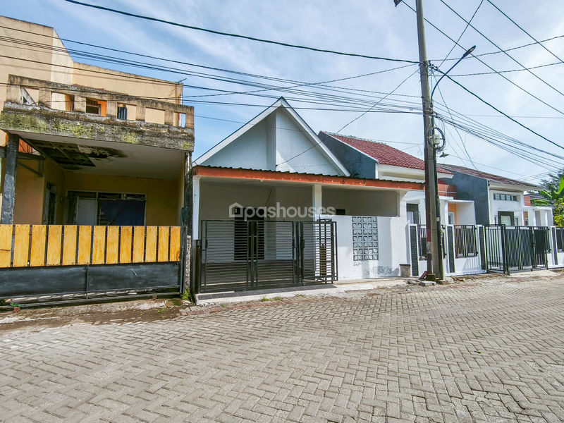 Perumahan Bukit Mekar Wangi Cluster Alamanda Blok D9 No.10