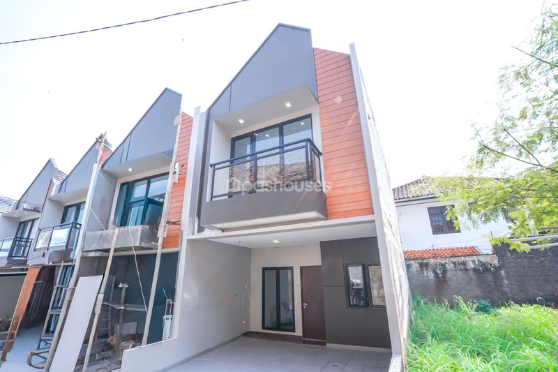 Perumahan Puri Navara Cibubur No.14A