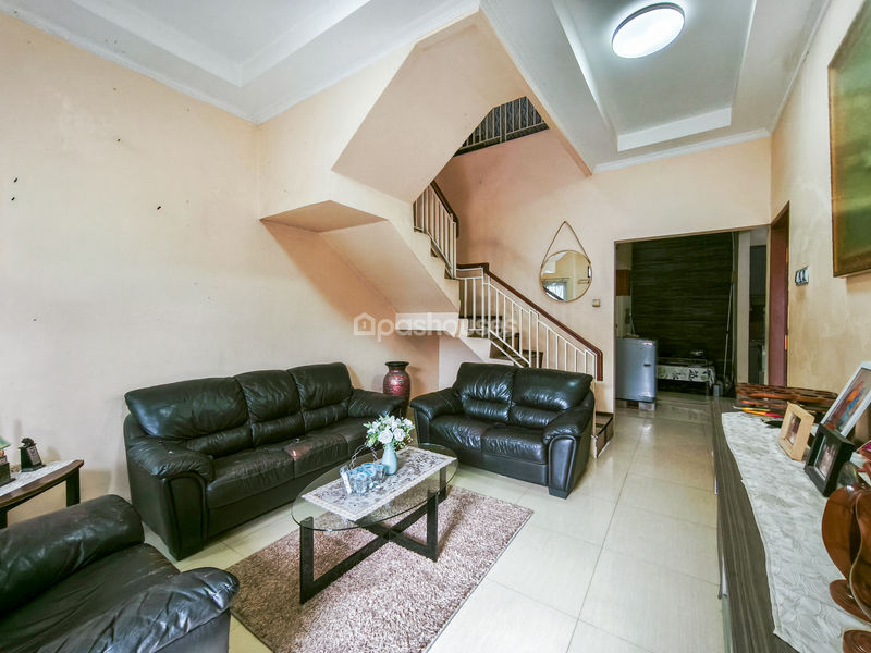 Perumahan Acropolis Karadenan Blok KQ No.15