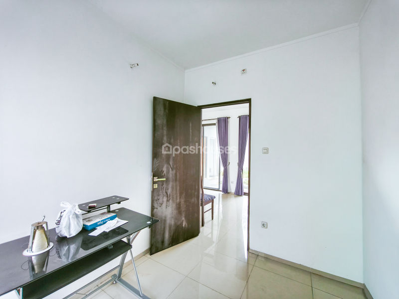 Perumahan Emerald Land Cibinong Blok C23