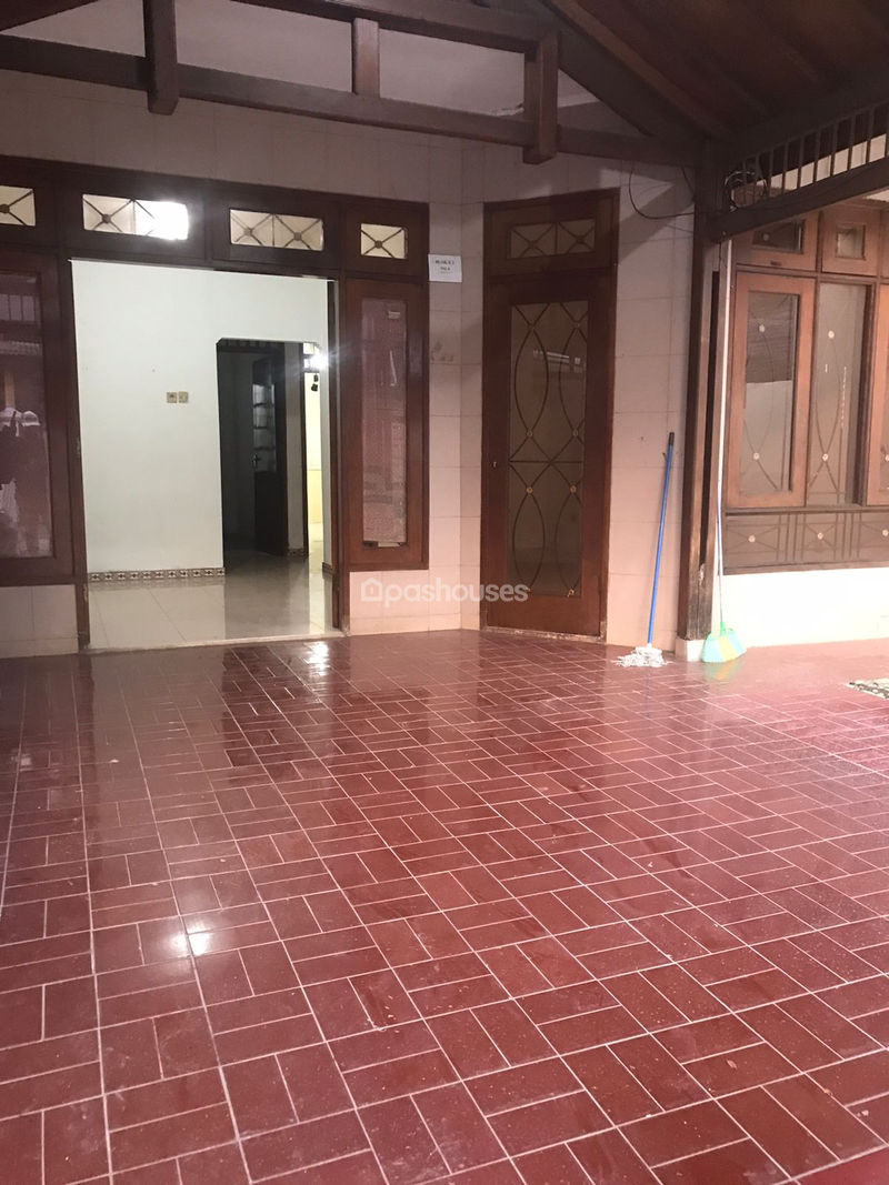 Permata Pamulang Blok E2 No.4