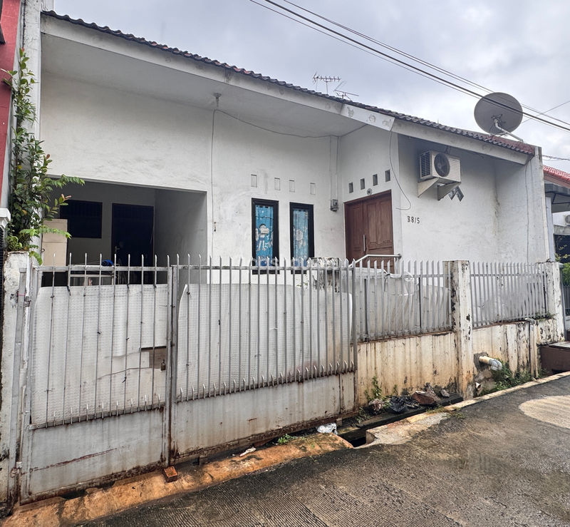 Jalan Flamboyan Blok B8