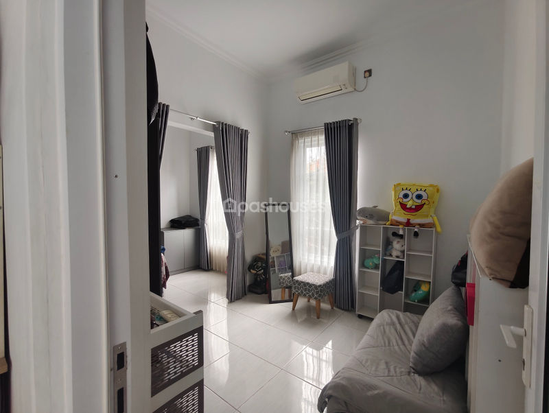 Perumahan Benteng Blok E No.4