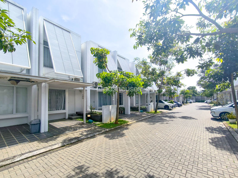 Tabebuya Inspirahaus BSD