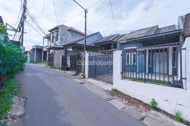 Jalan Taman Jaya Depok