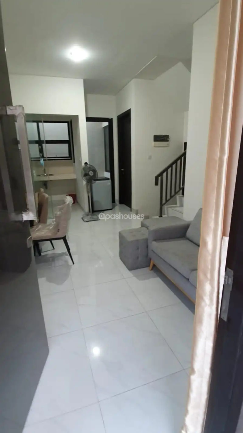 Komplek Suvarna Sutera