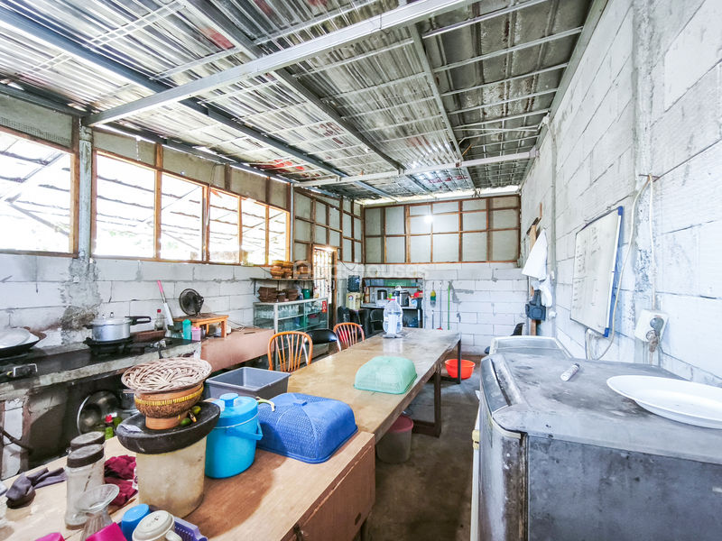 Jalan Kampung Pajeleran Cibinong