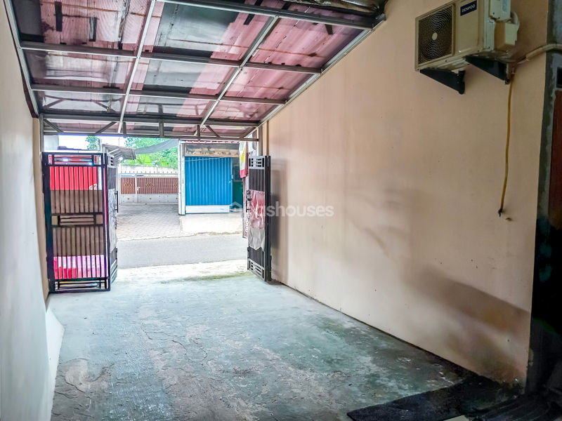 Jalan Desa Jabon Mekar No.102