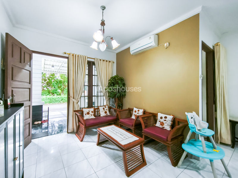 Legenda Wisata Zona Picasso Blok K5/10