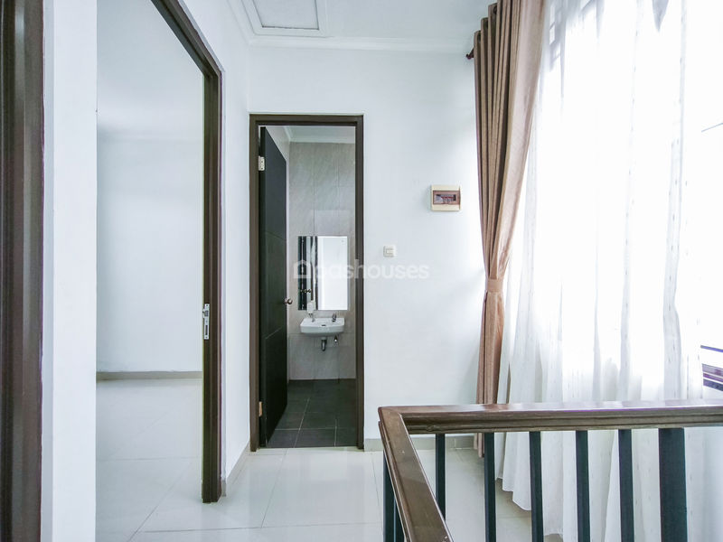 Metland Transyogi Cibubur Cluster Sierra