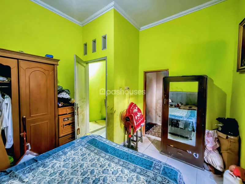 Jalan MT Haryono No.37 Tangerang