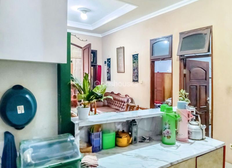 Jalan Desa Jabon Mekar No.102