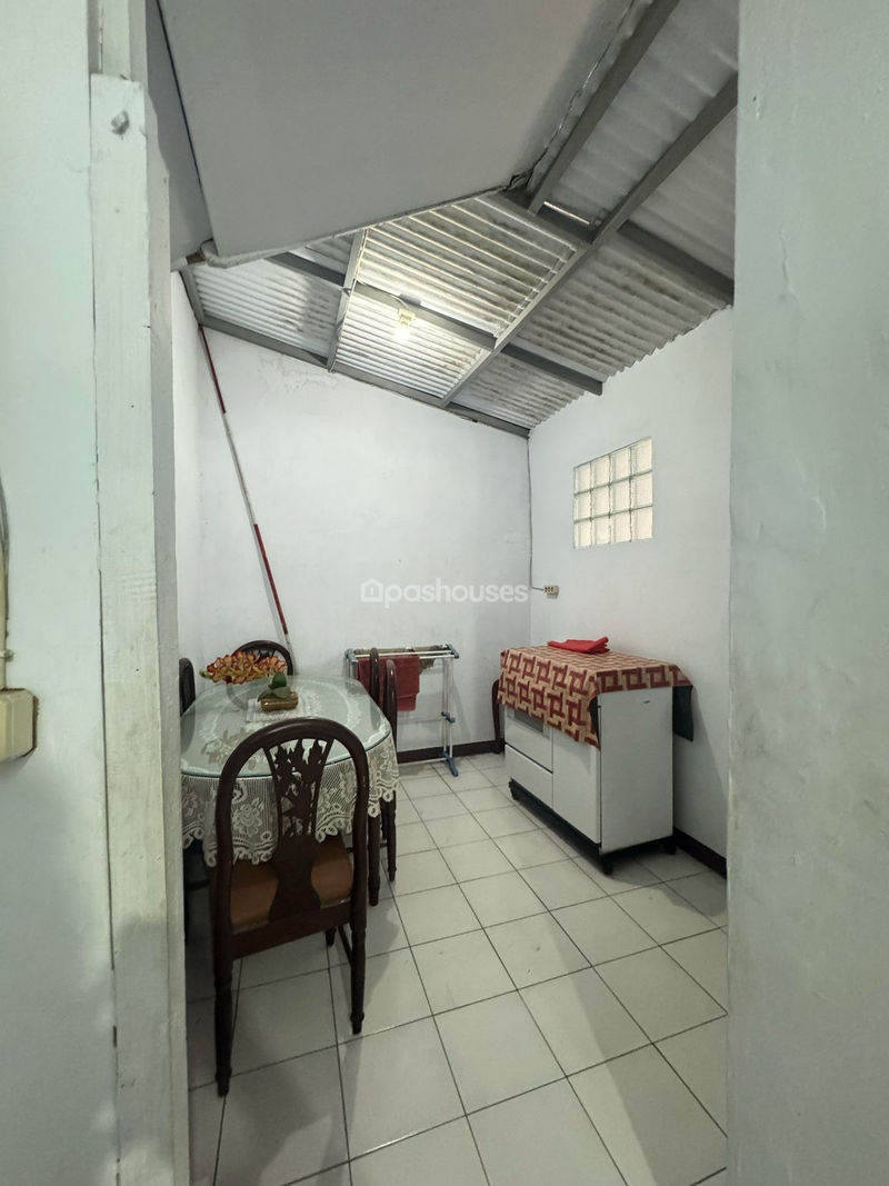 Jalan Pulo Sirih Timur 6 Blok CB No.165