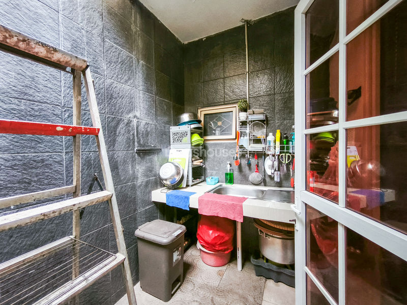 Kota Wisata Cluster Vancouver Blok UA