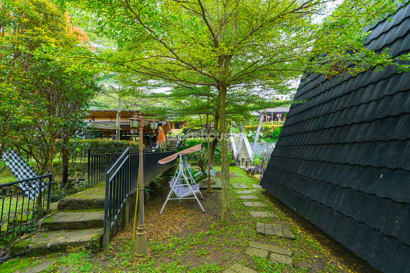 Villa Saung Ibu Bogor