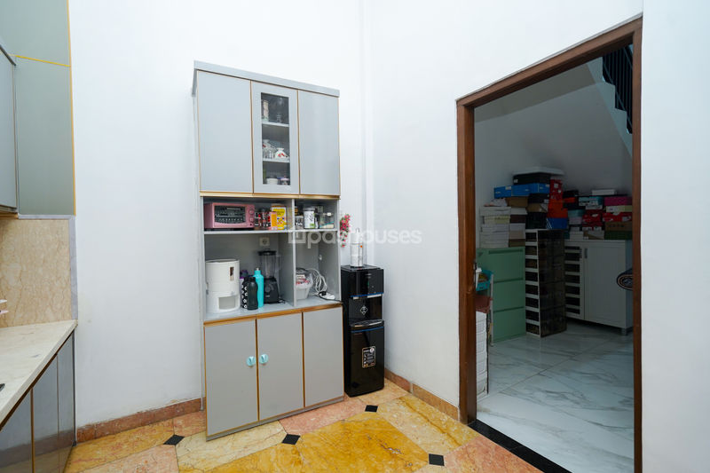 Kebun Raya Residence Blok B No. 7