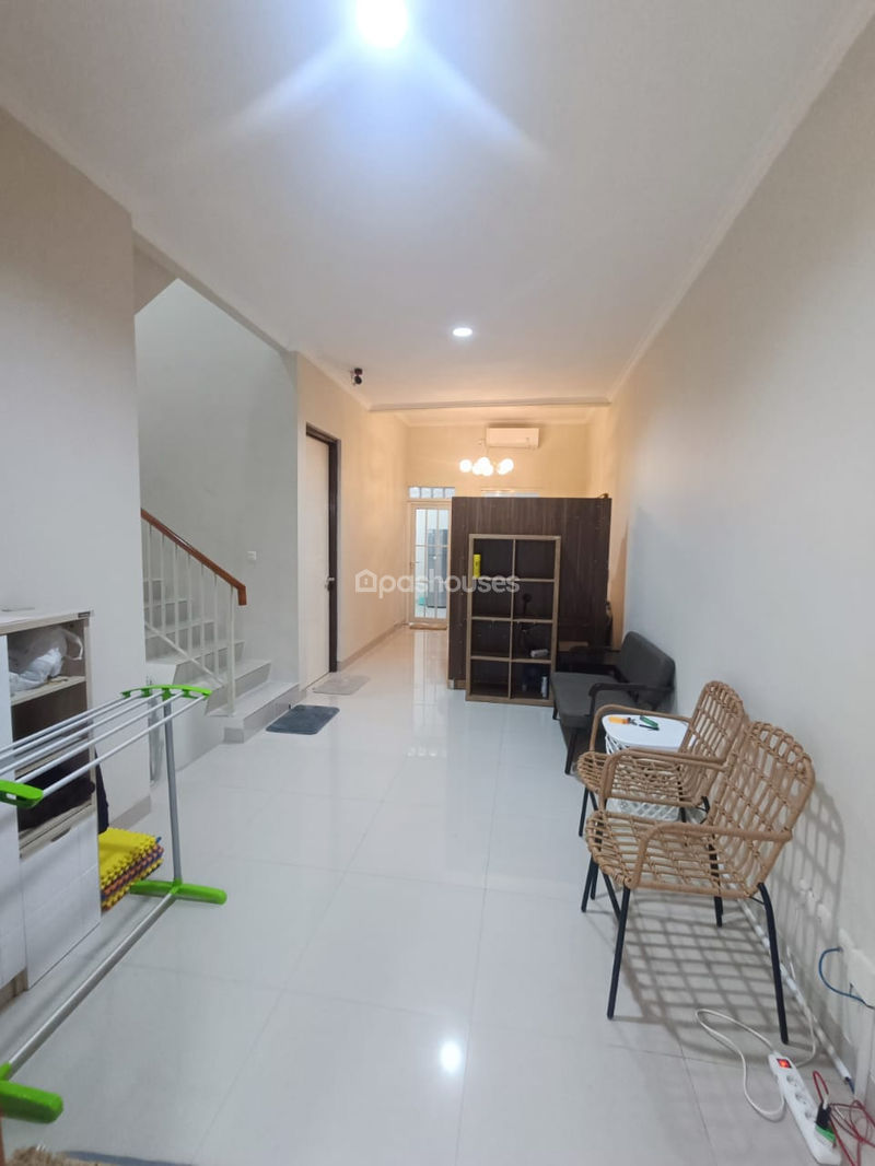 Citra Sentul Raya, Cluster Thames